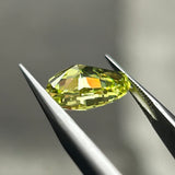 #CZ32 キュービックジルコニア 6.70ct 黄