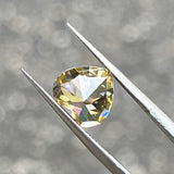 #MSN-yw4 合成モアッサナイト 2.88ct