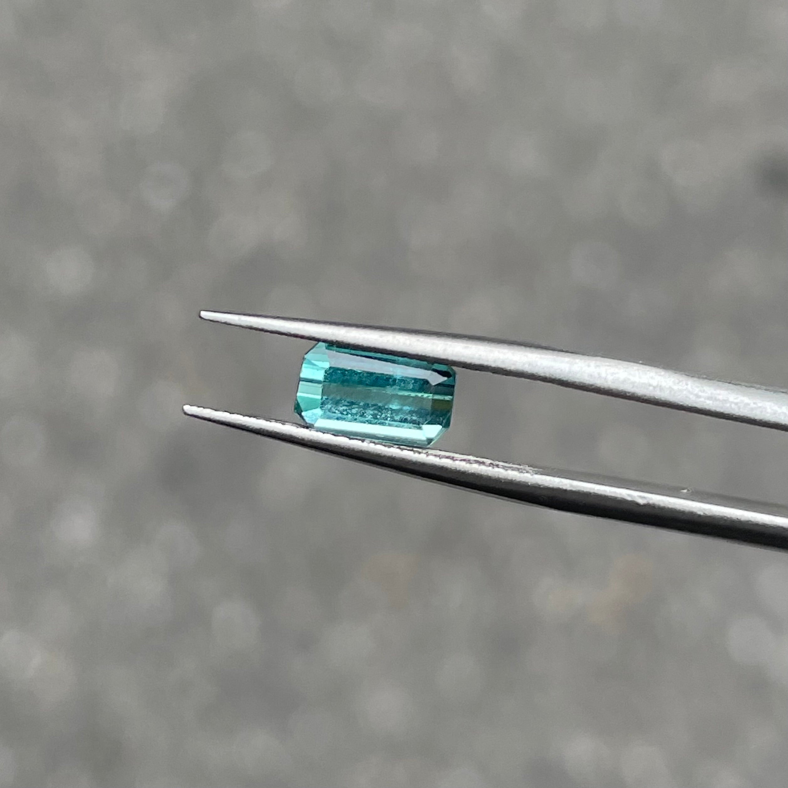BT2 天然ブルートルマリン 0.98ct – RYUHO ONLINE