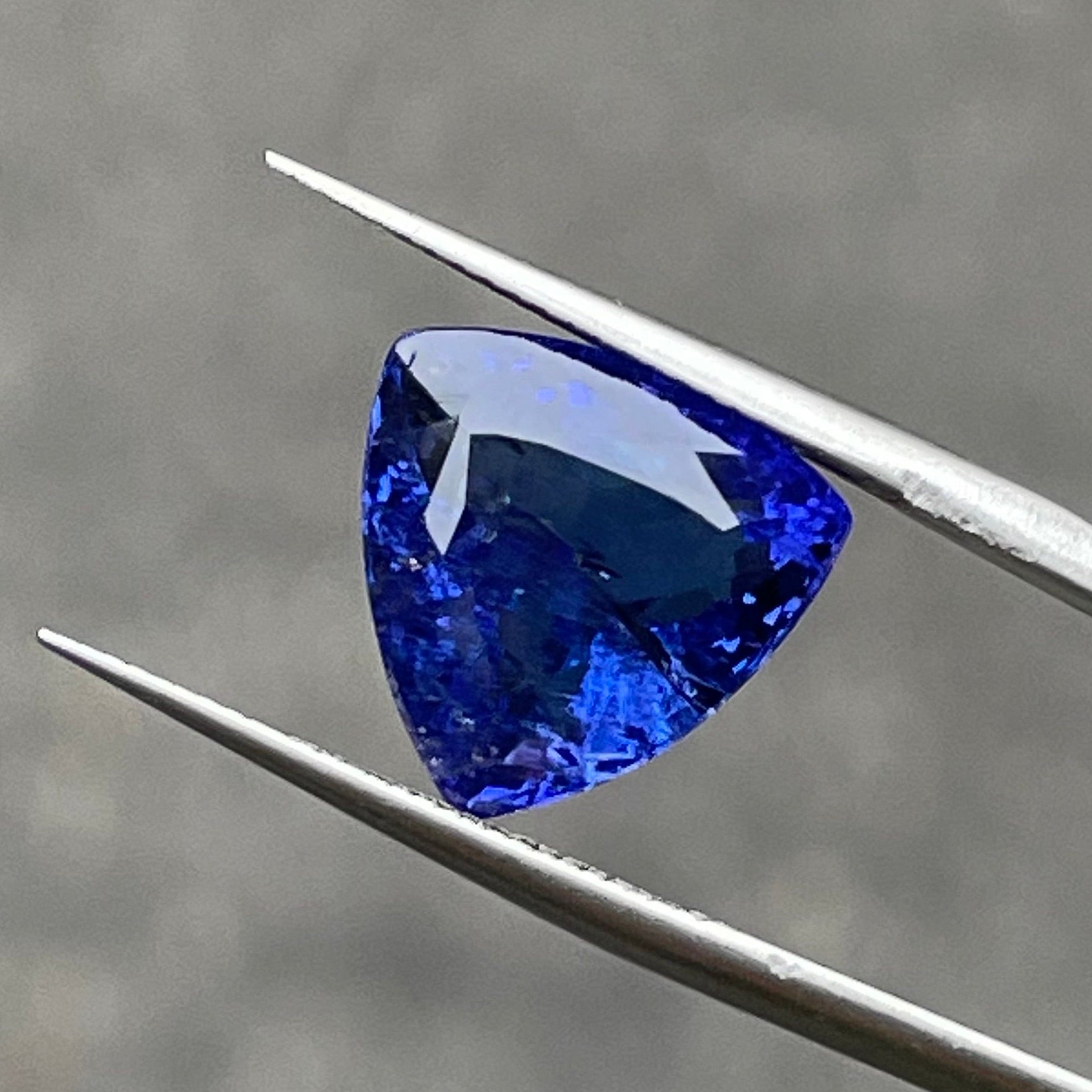 TZ14 6.310ct 天然タンザナイト ゾイサイト ルース 特大(鑑別
