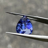 漂亮的藍色 5.071 克拉天然坦桑石天然黝簾石,帶證書
