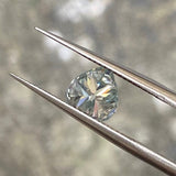 #MSN-aqb2 合成モアッサナイト 0.98ct