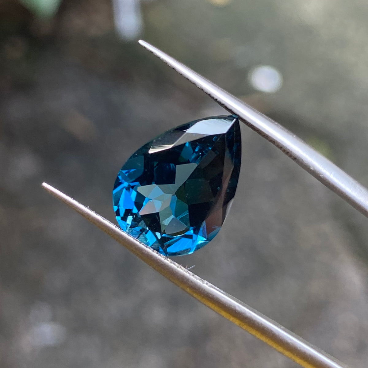 London Blue Topaz – RYUHO ONLINE